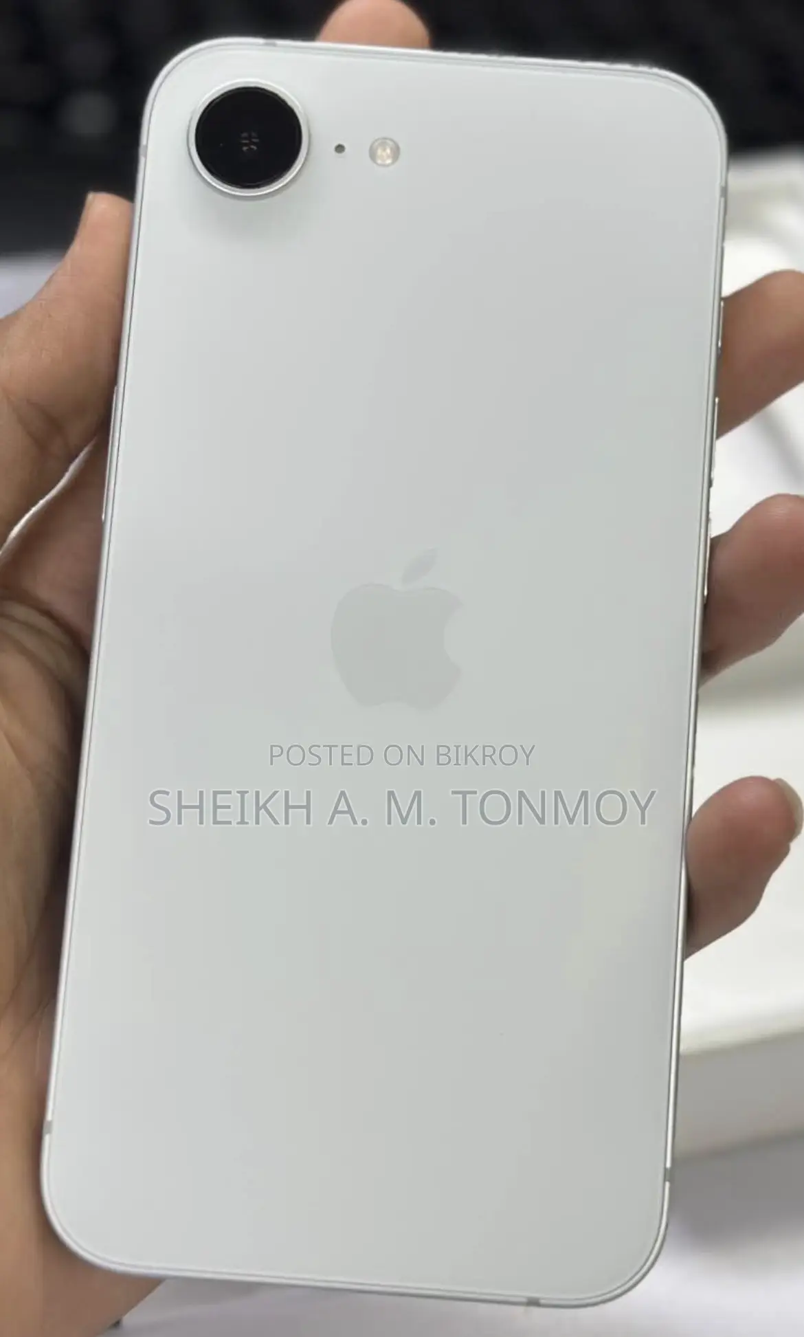 নতুন অ্যাপল আইফোন ১৭ই ২৫৬ জিবি হোয়াইট