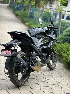 New Suzuki Gixxer SF 2025 Black