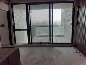 Gulshan-2 এ ২৫০০ বর্গফুটের আধাসজ্জিত অফিস ভাড়া হবে
