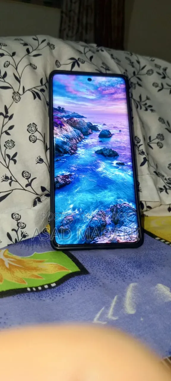 টেকনো ক্যামন ৪০ প্রো ৪জি ২৫৬ জিবি গ্রে