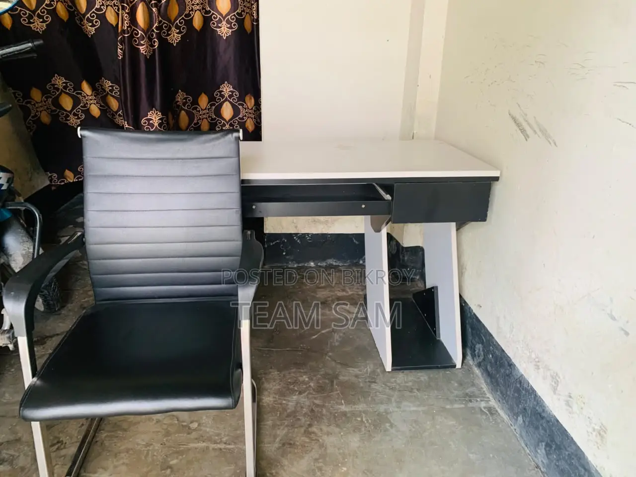 2 used customized computer tables and 2 chairs.