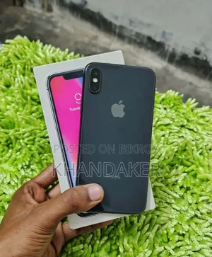 Apple iPhone X 64 GB Black