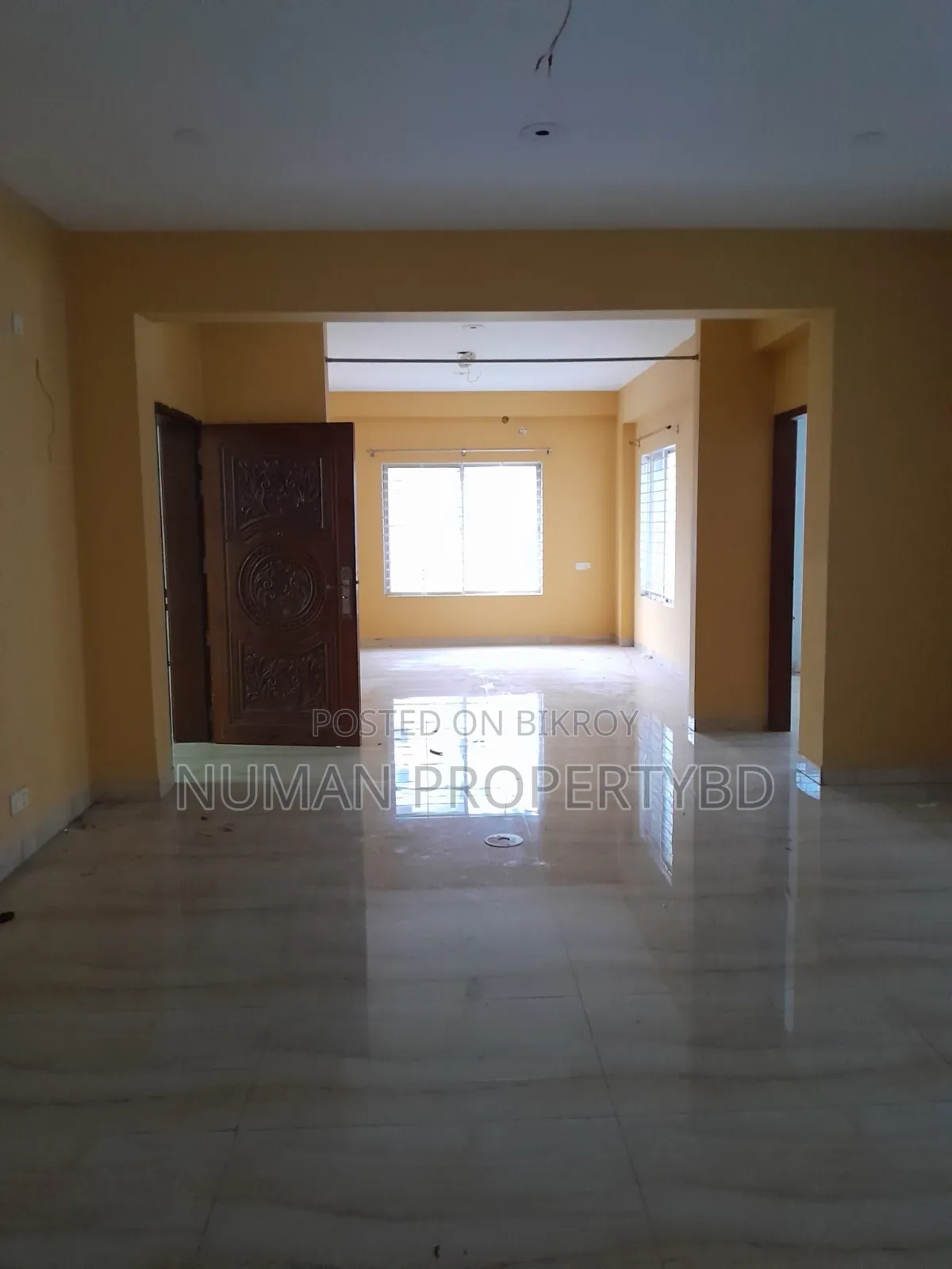 4-Bedroom Apartment in Numan Property Bd, Basundhara for Rent