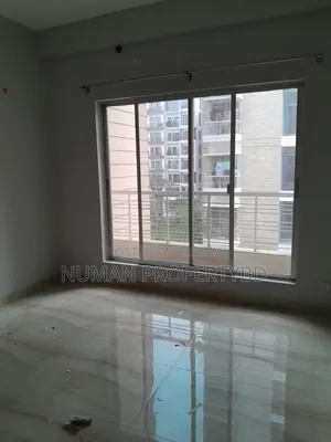 4-Bedroom Apartment in Numan Property Bd, Basundhara for Rent