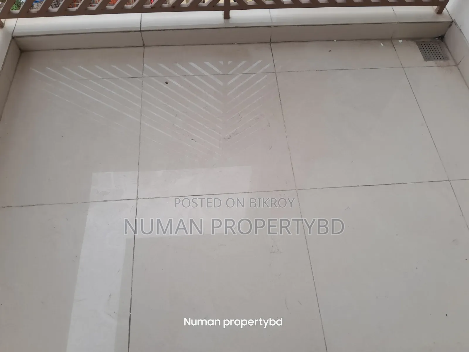 ৩ বেডরুমের অ্যাপার্টমেন্ট নুমান প্রোপার্টি বিডি, বসুন্ধরা এ ভাড়ার জন্য