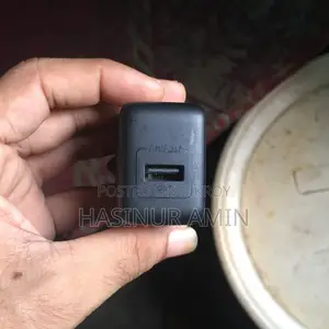 ওরাইমো ক্যানন অ্যানিফাস্ট ১৮ডব্লিউ চার্জার