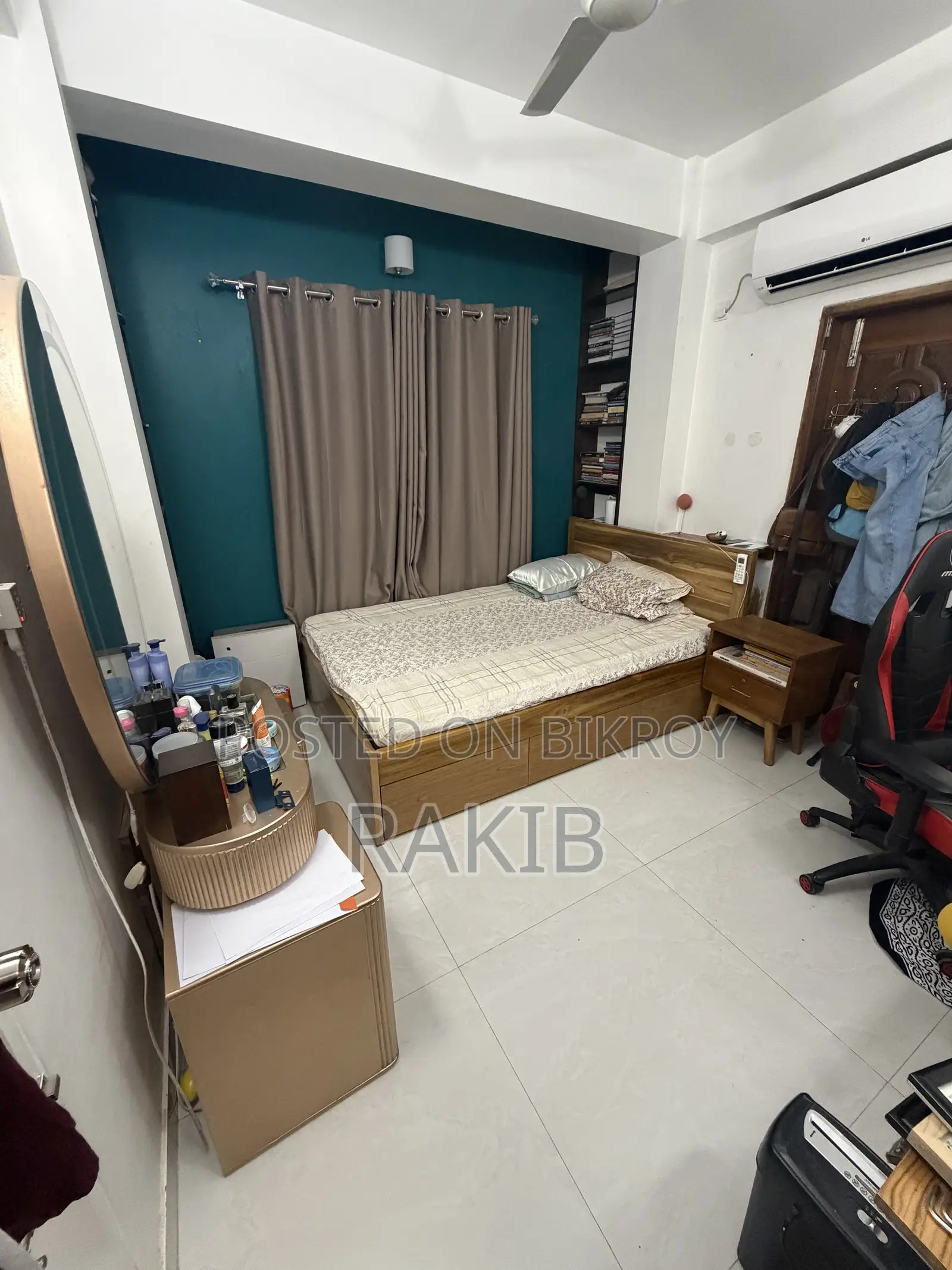 খিলগাঁওয়ে অবস্থিত ৫ বেডরুমের অ্যাপার্টমেন্ট বিক্রয়