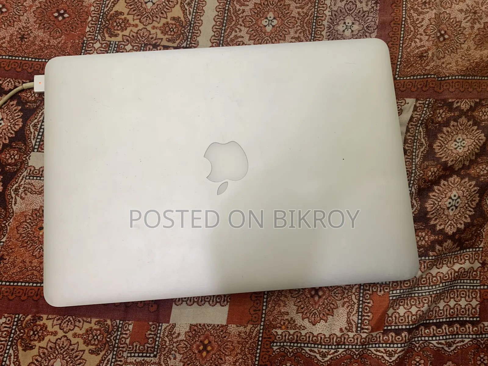 Laptop Apple MacBook 2015 8GB Intel Core I5 SSD 256GB
