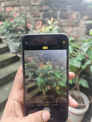 অ্যাপল আইফোন এক্সএস ৬৪ জিবি গোল্ড