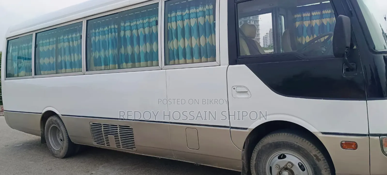 মিতসুবিশি ফুসোজ রোসা ২০০৪