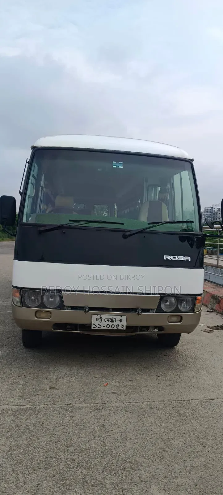 মিতসুবিশি ফুসোজ রোসা ২০০৪