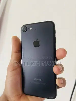 Apple iPhone 7 32 GB Black