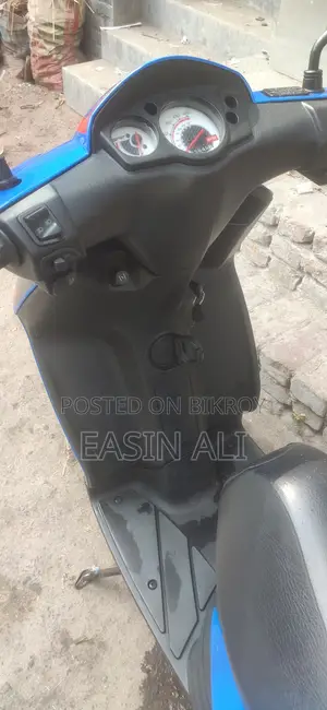 Aprilia SR 2018 Blue