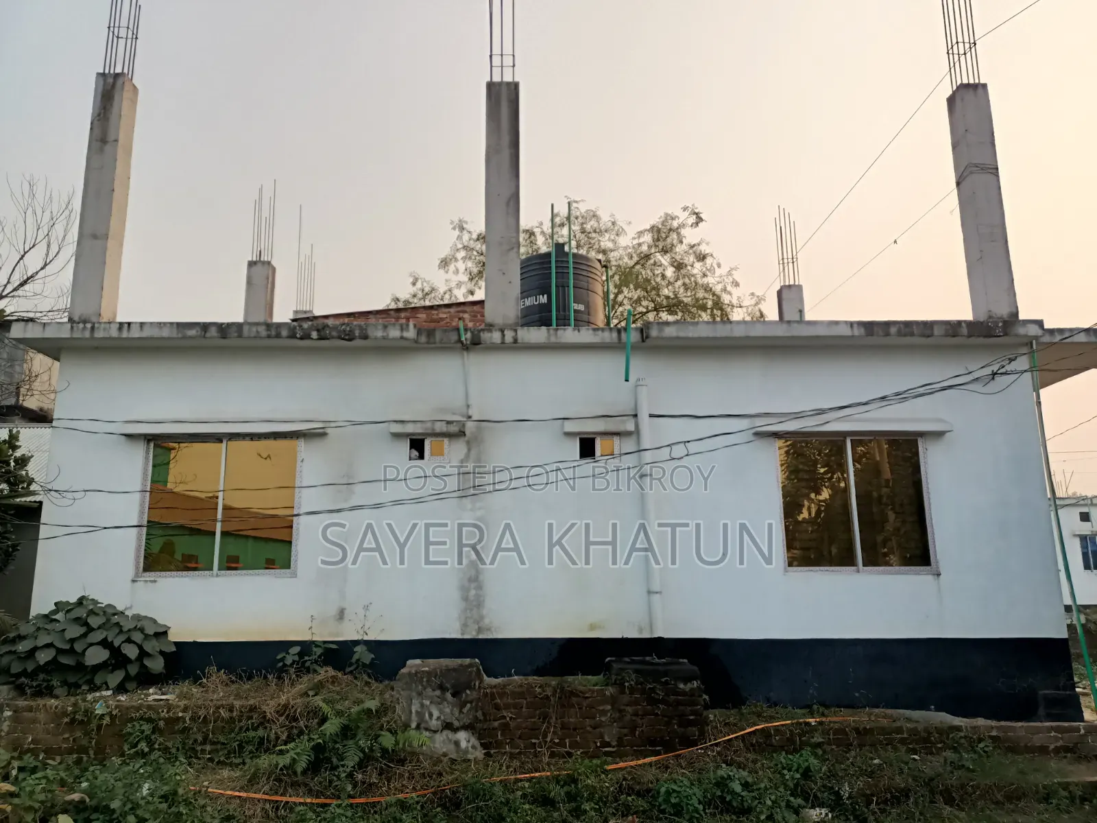 Furnished 2-Bedroom House in Kaliakair for sale