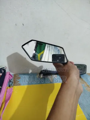 বাইকের লুকিং গ্লাস