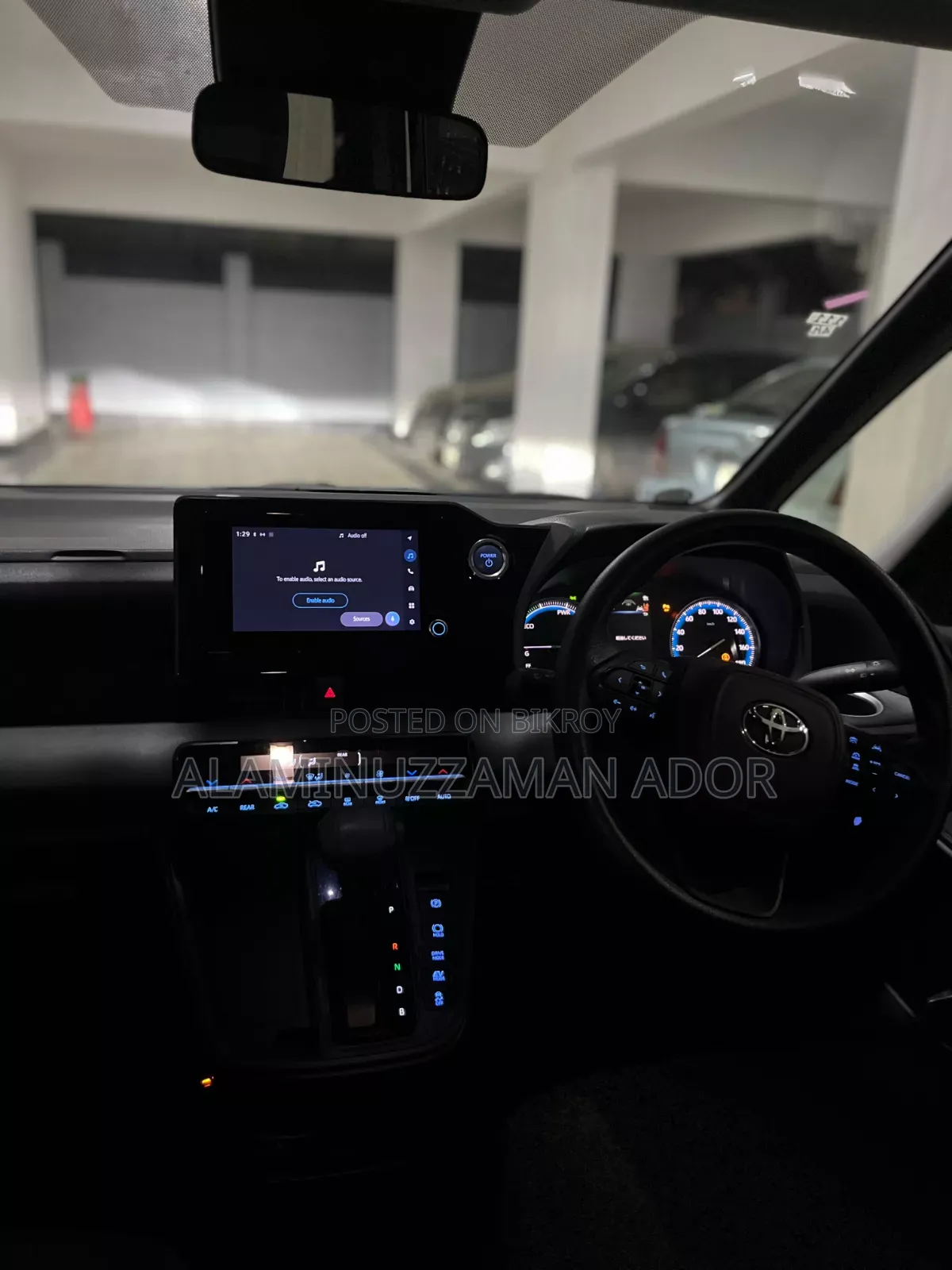Toyota Noah 2022
