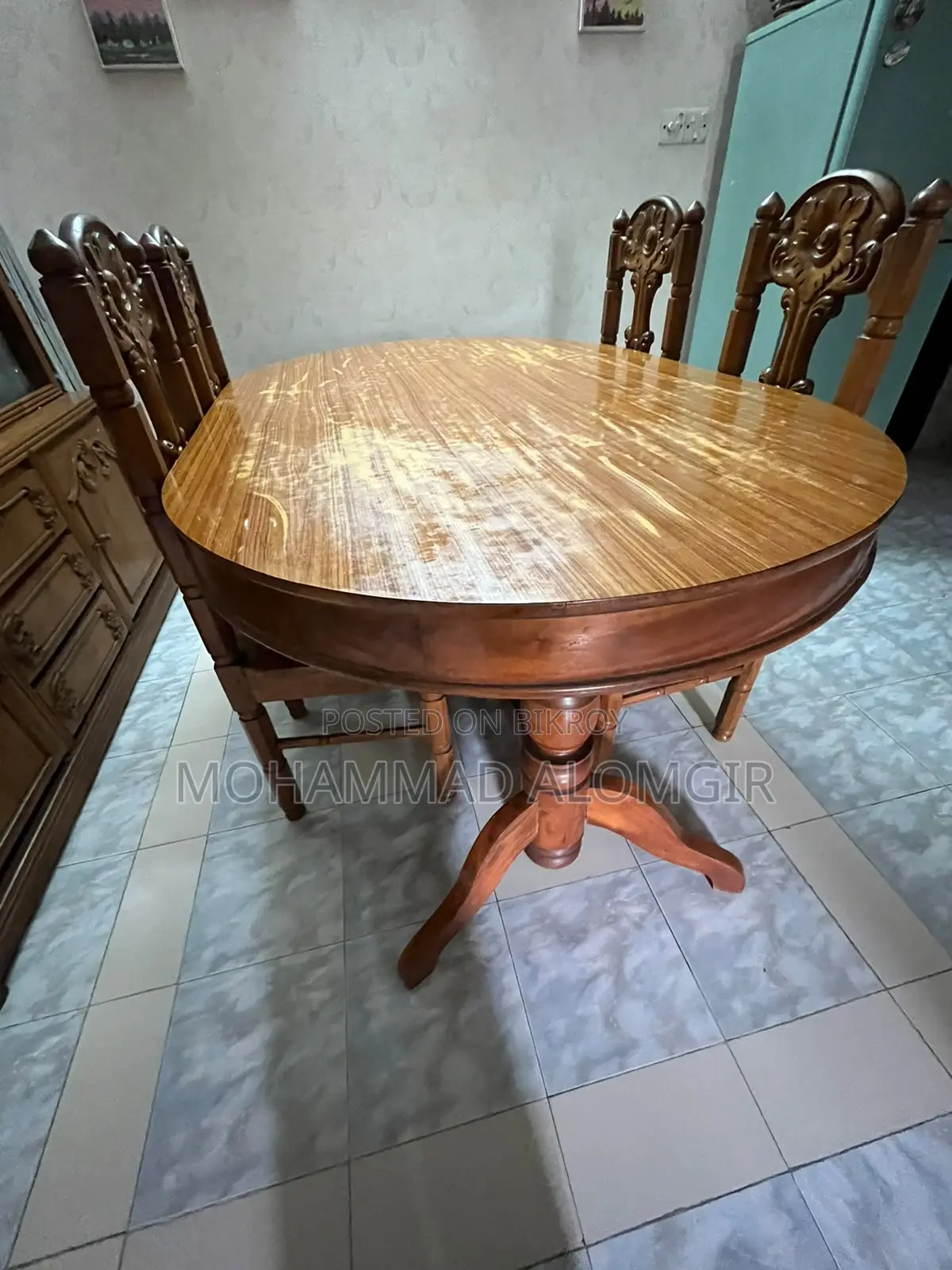 ডাইনিং টেবিল ৪-সিটার