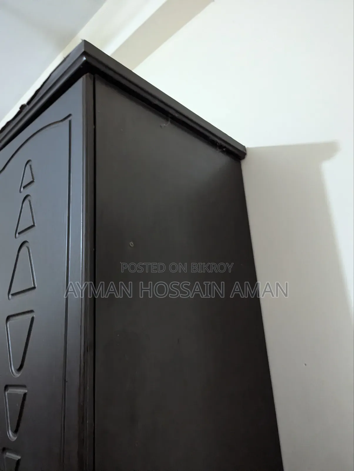 আলমারি বিক্রয়ের জন্য