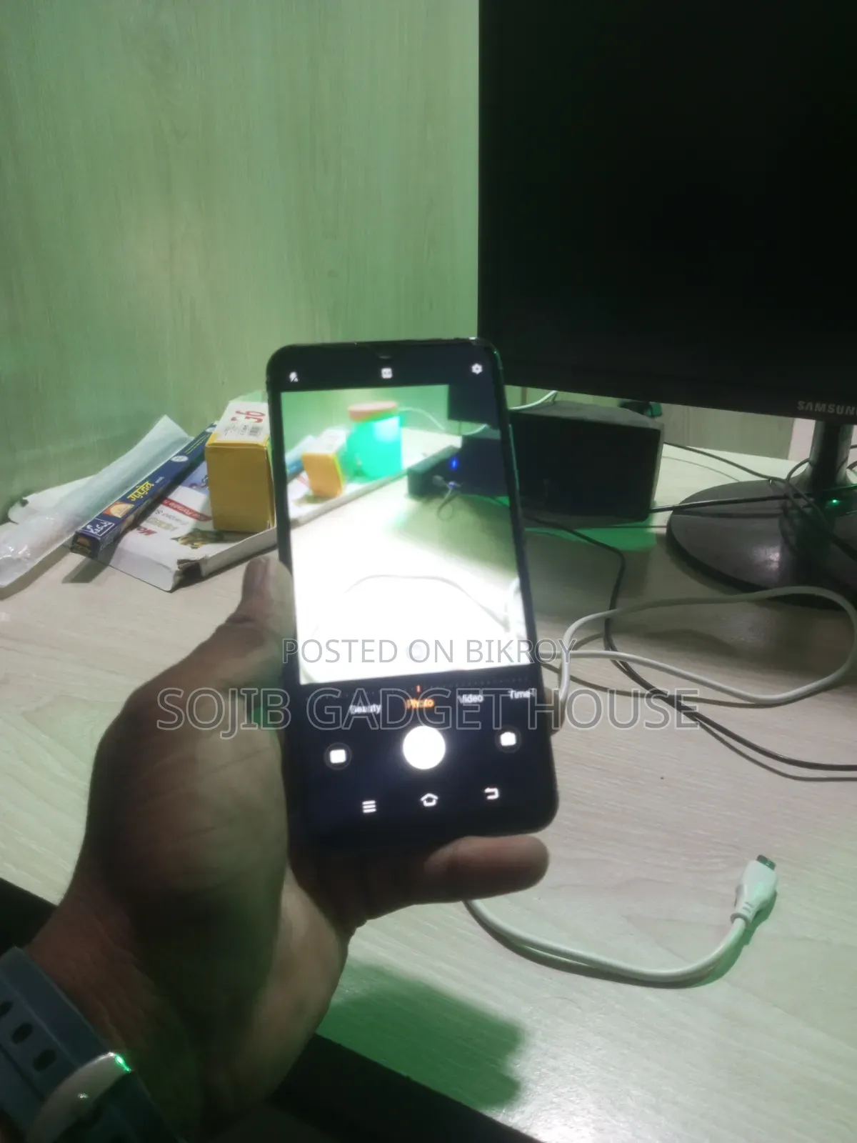 Vivo Y1s 32 GB