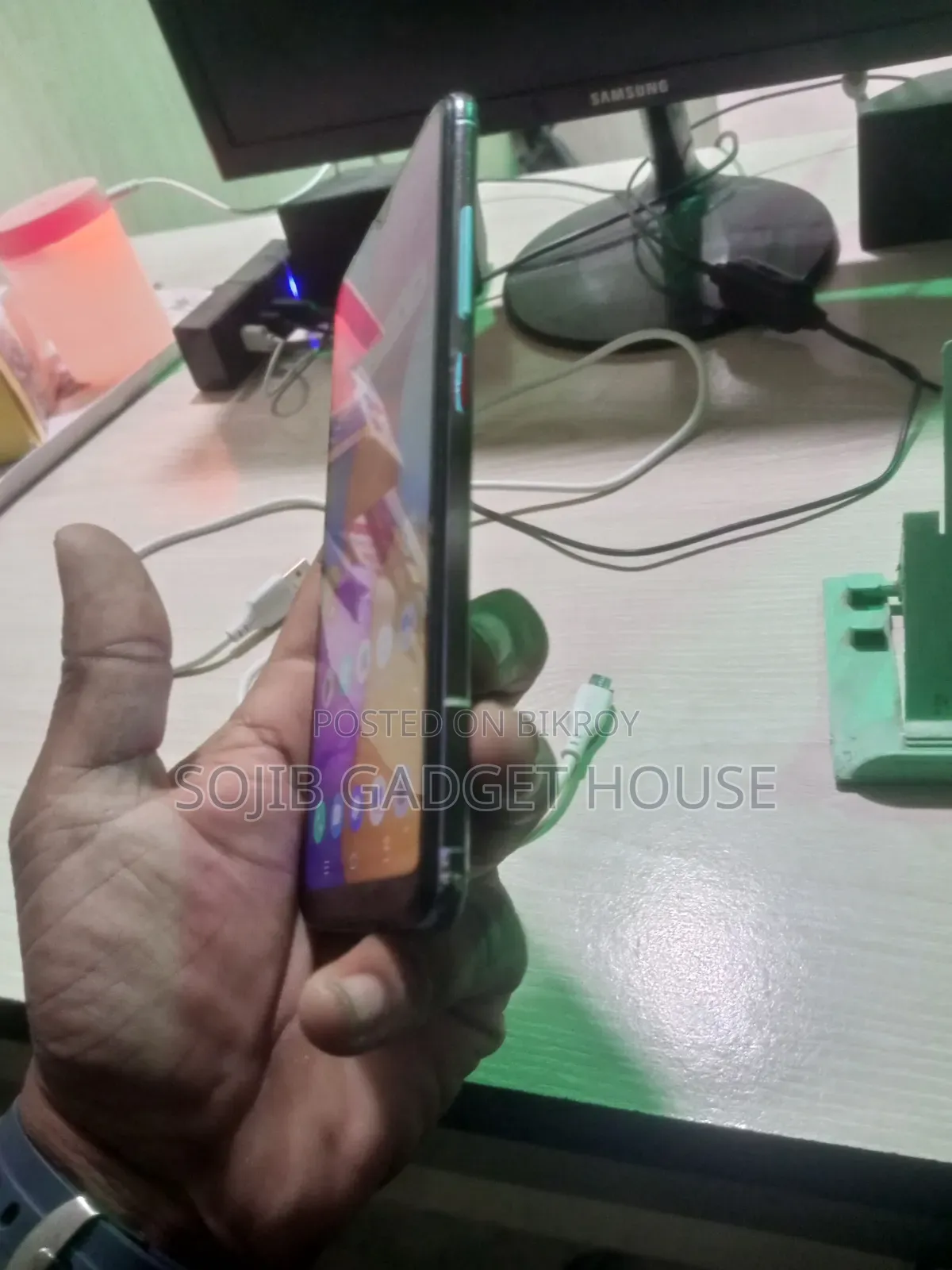 Vivo Y1s 32 GB