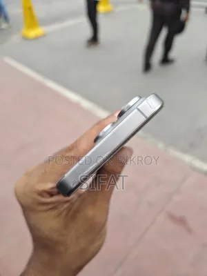 Apple iPhone 15 Pro 128 GB Silver