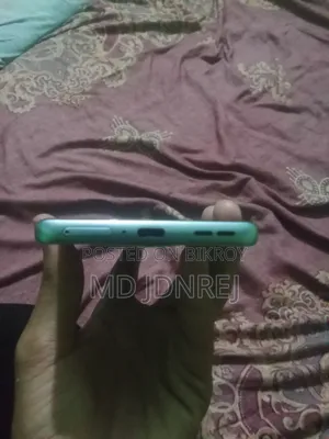 মোটোরোলা এজ ৫০ ফিউশন ২৫৬ জিবি হোয়াইট