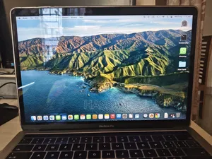 Laptop Apple MacBook Pro 2017 8GB Intel SSD 256GB
