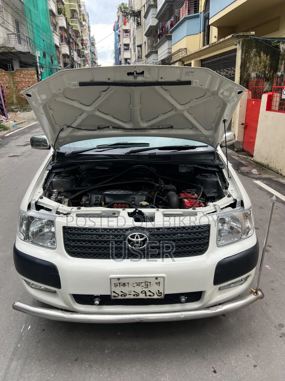 New Toyota Succeed 2004 White