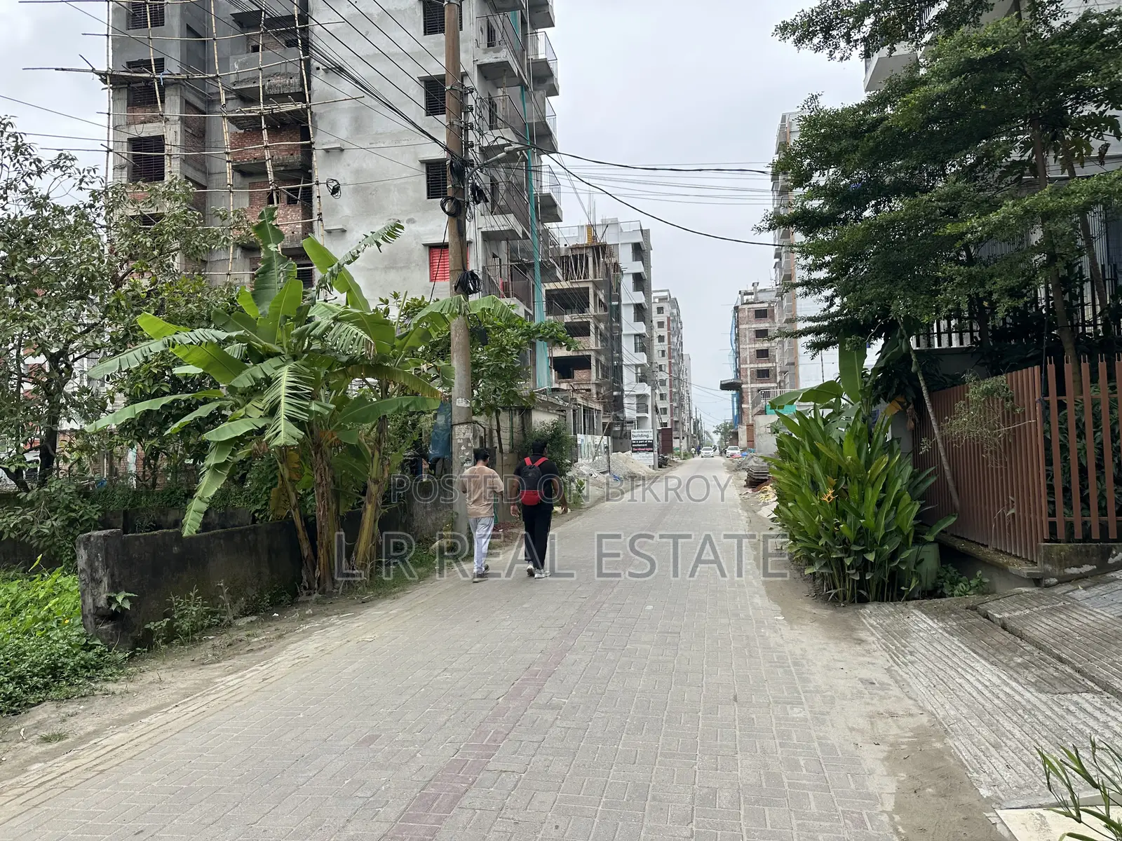এল ব্লক, ৪ কাঠা, প্লট বিক্রি জরুরি, বসুন্ধরা আবাসিক এলাকা