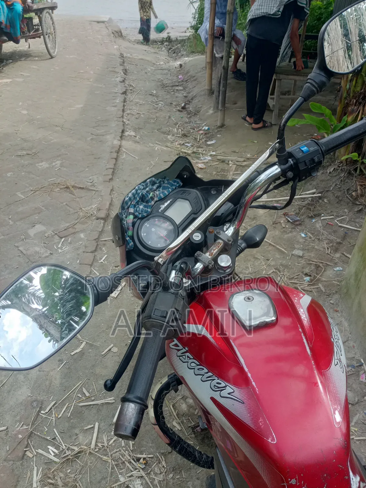 বাজাজ ডিসকভার ১১০ ২০১৮ লাল
