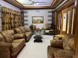 গুলশানে অ্যাসিউড মেহমান-এ সাজানো ৩-বেডরুমের অ্যাপার্টমেন্ট ভাড়ার জন্য