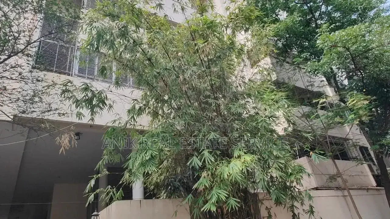 গুলশানের অনিক রিয়েল এস্টেটে ৪ বেডরুমের অ্যাপার্টমেন্ট ভাড়া দেওয়া হবে