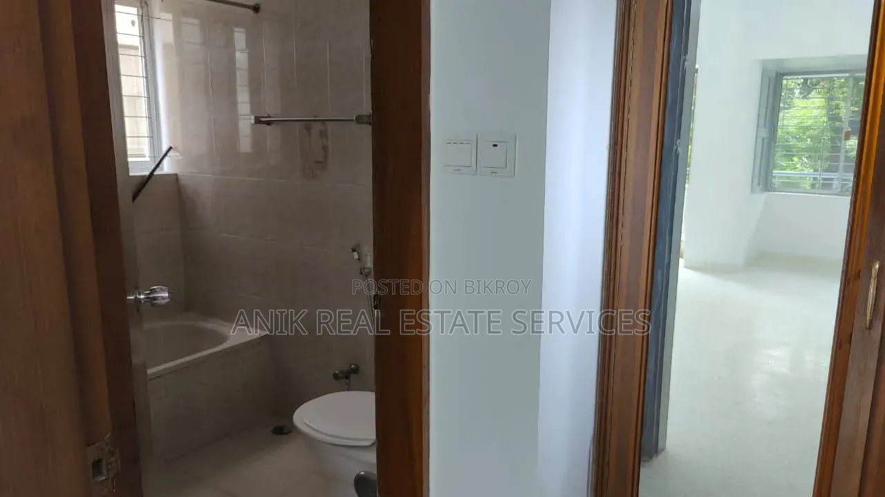 4 Bedroom Apartment in Anik Real Estate, Gulshan for Rent