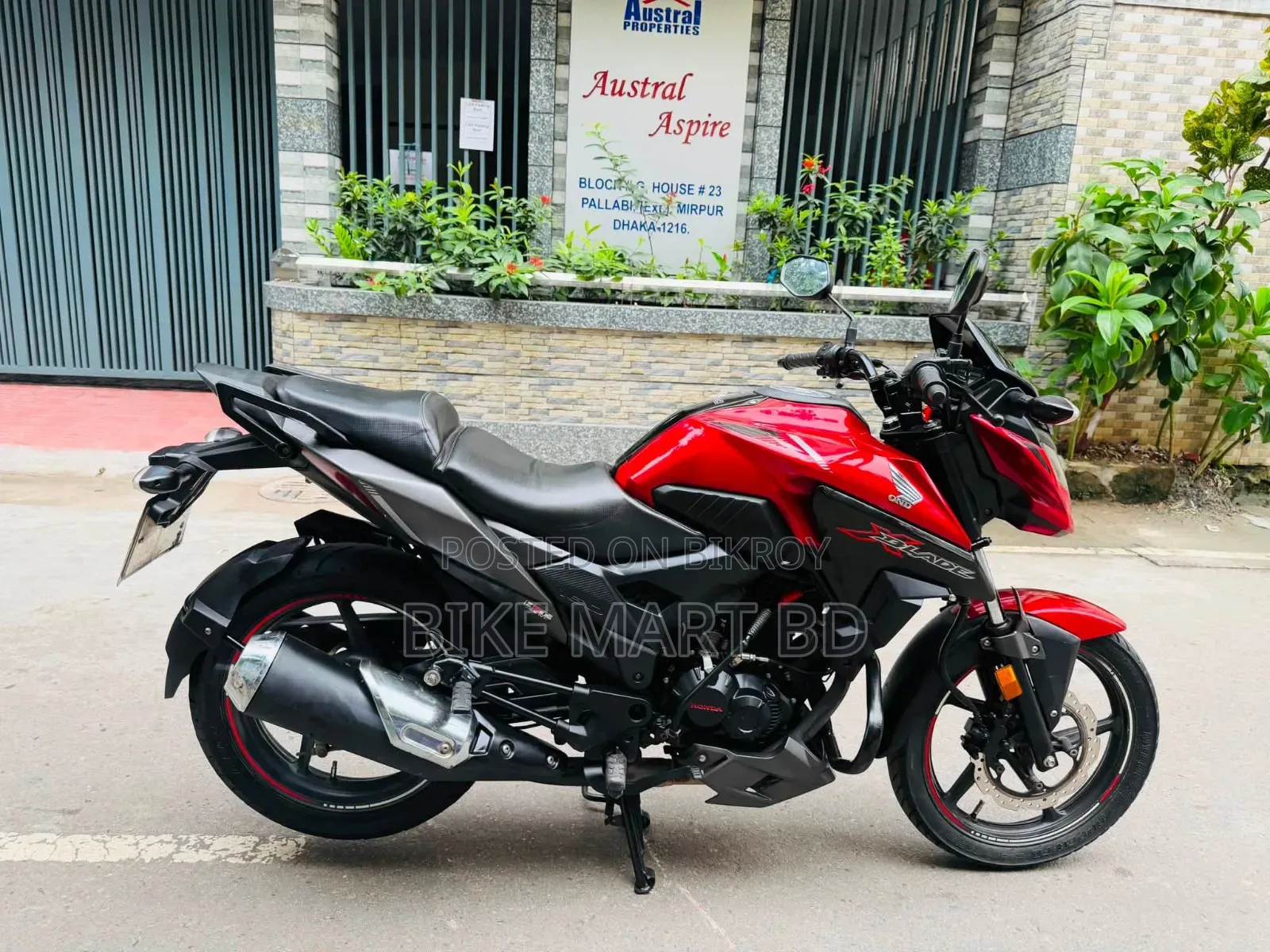 Honda X-Blade 160 2020 Red