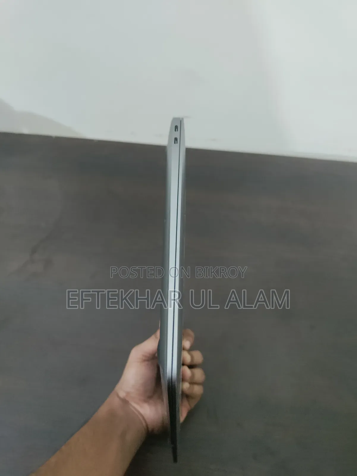 ল্যাপটপ অ্যাপল ম্যাকবুক এয়ার ২০২০ ১৬জিবি ইন্টেল কোর আই৩ এসএসডি ২৫৬জিবি