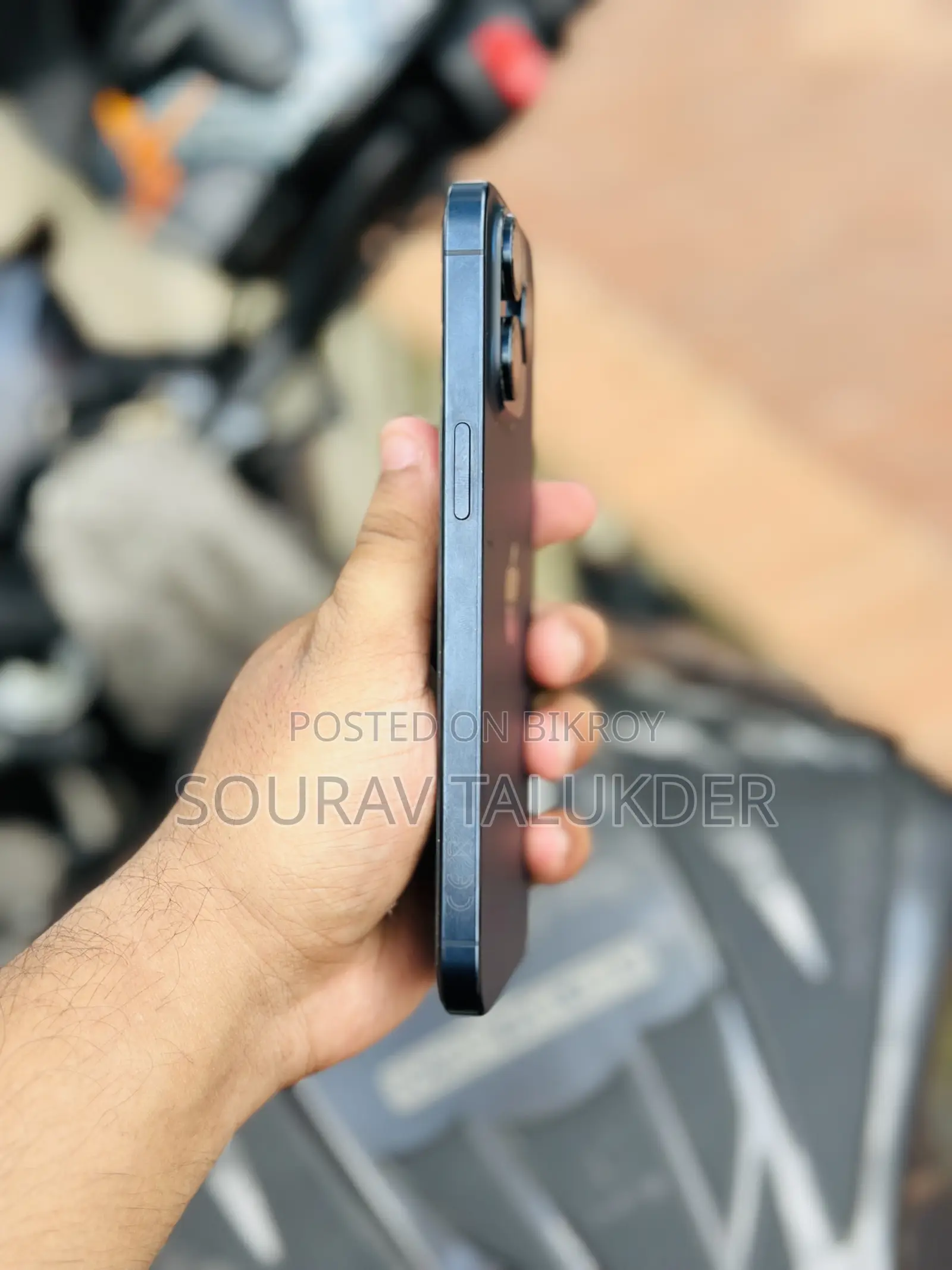 অ্যাপল আইফোন ১৫ প্রো ম্যাক্স ২৫৬ জিবি নীল