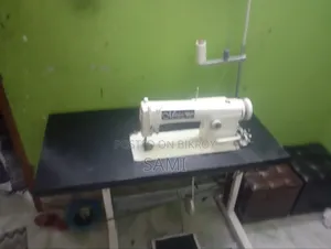 Juki Automatic Sewing Machine