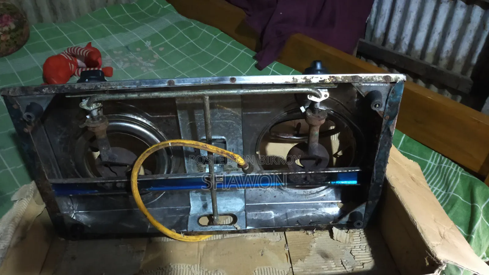 An auto stove will be sold urgently, used for 6-7 months
