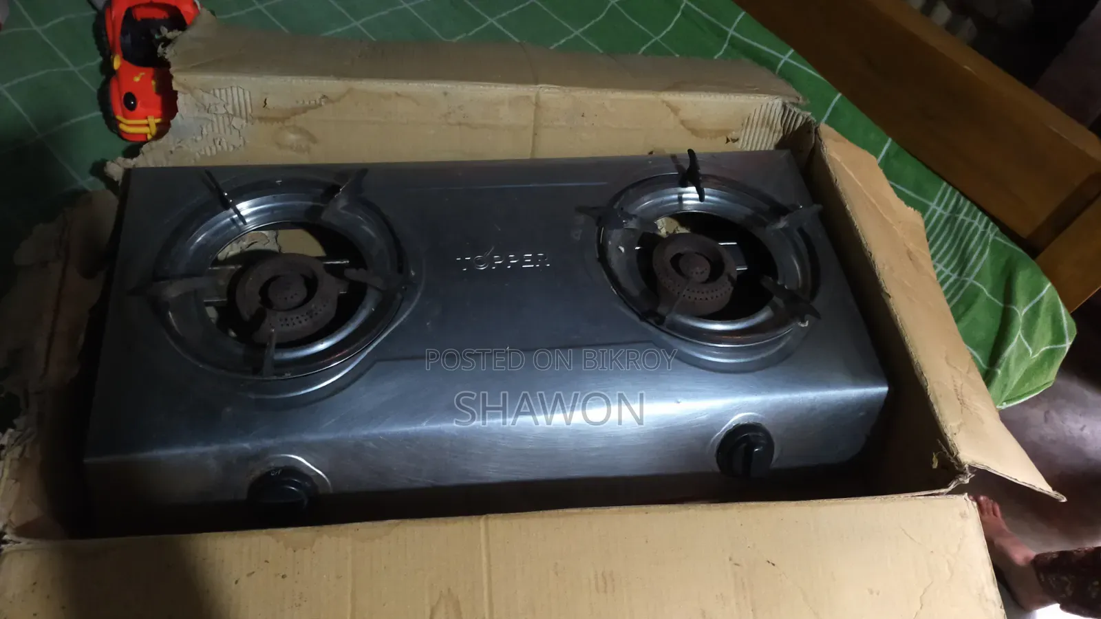 An auto stove will be sold urgently, used for 6-7 months