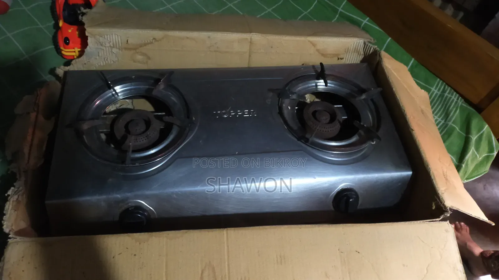 An auto stove will be sold urgently, used for 6-7 months