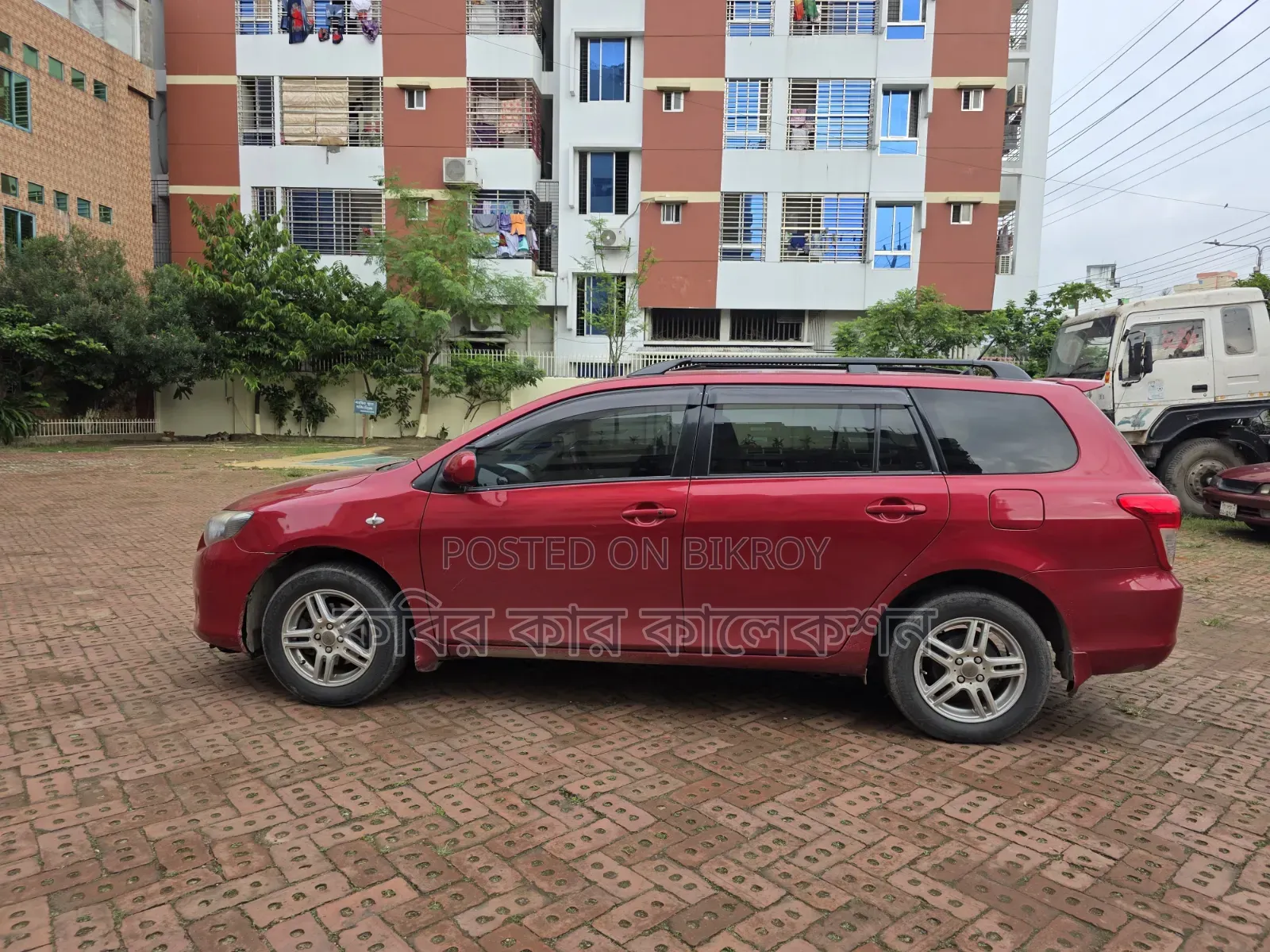 টয়োটা করোল্লা ফিল্ডার ২০০৯ রেড