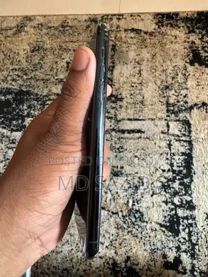 Apple iPhone 11 Pro Max 64 GB Green