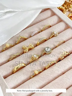 15 PCS Zinc Alloy Golden Elegant Ring Set
