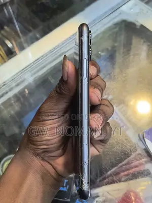 অ্যাপল আইফোন ১১ ১২৮ জিবি ব্ল্যাক