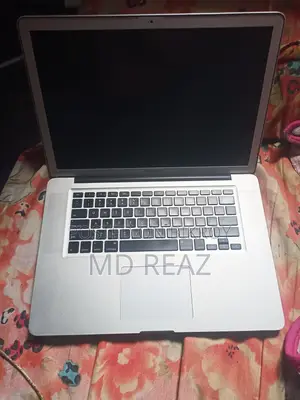Laptop Apple MacBook 2012 4GB Intel Core I7 SSD 512GB