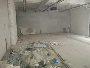 প্রথম তলা ক্যাফে স্পেস