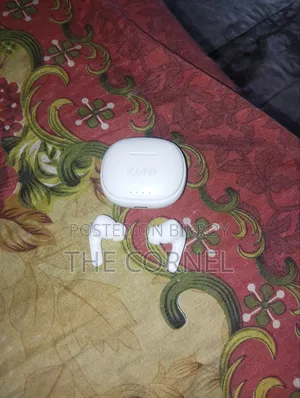 রিয়াদ, ইয়ারবাডস
