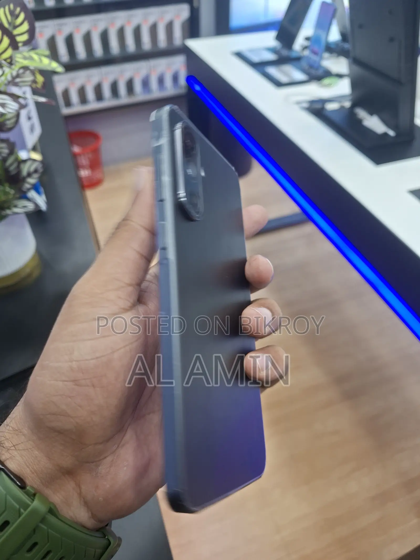 স্যামসাং গ্যালাক্সি এ৩৬ ১২৮ জিবি ব্ল্যাক