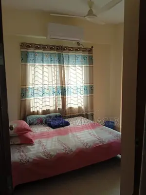 উত্তরায় ভাড়ার জন্য সজ্জিত ৩-বেডরুমের অ্যাপার্টমেন্ট