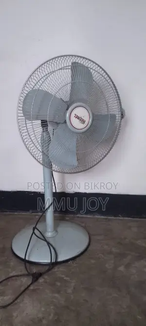 হিমেল স্ট্যান্ড ফ্যান
